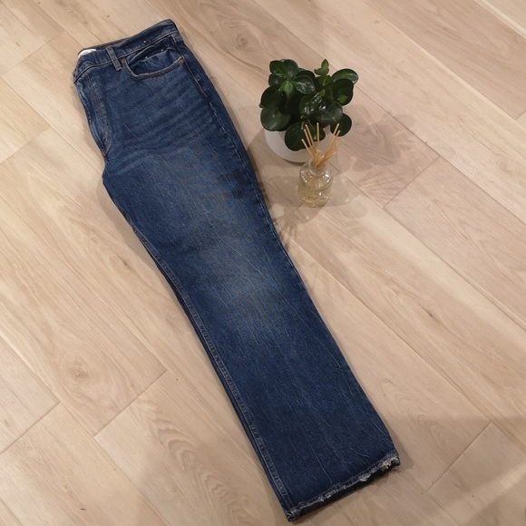Abercrombie Flare Jeans NWOT - Picture 2 of 7